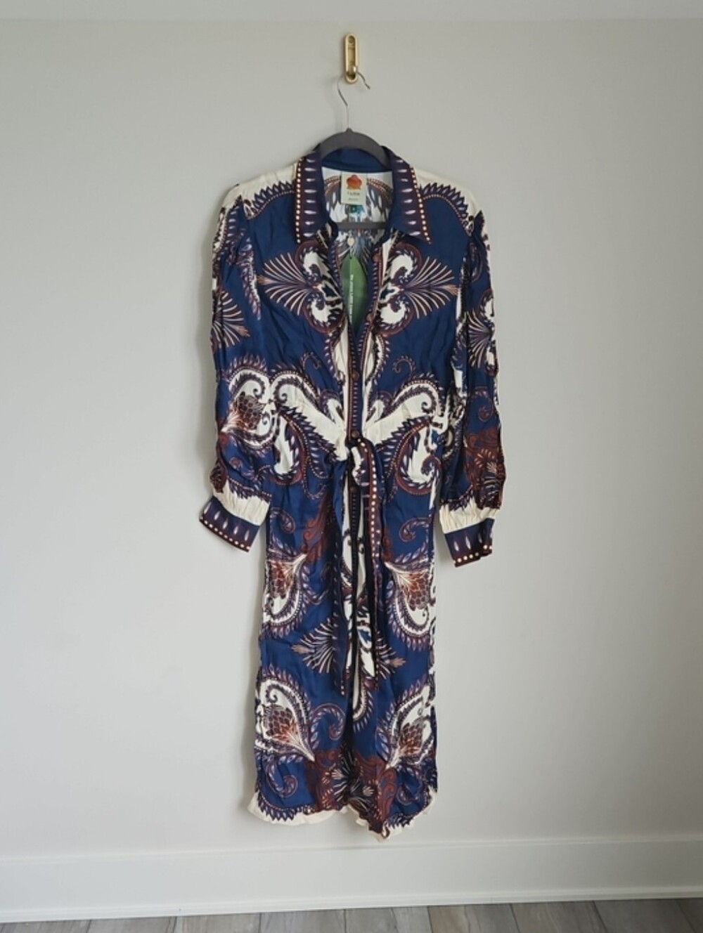 Farm Rio Dress - Picture 4 of 9